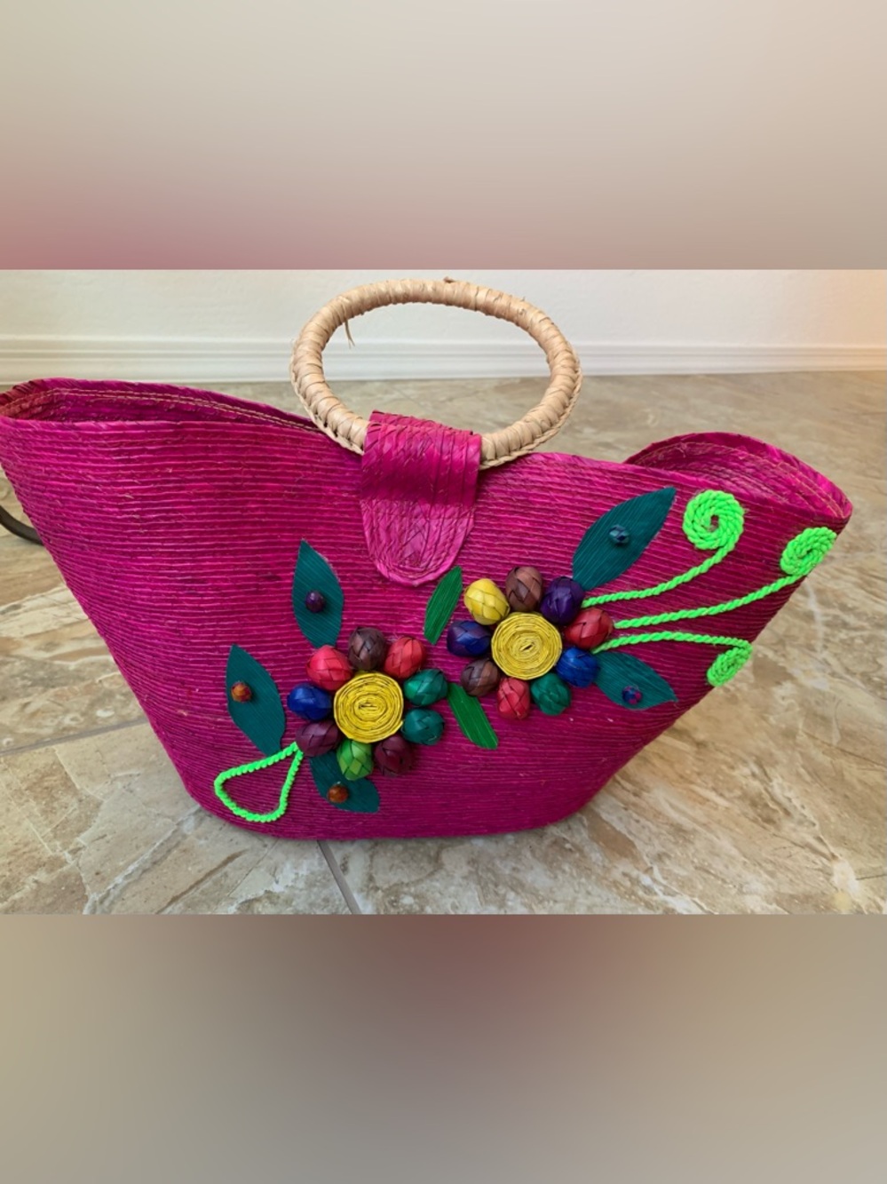 NWOT Straw Beach Tote Hand Made in Mexico